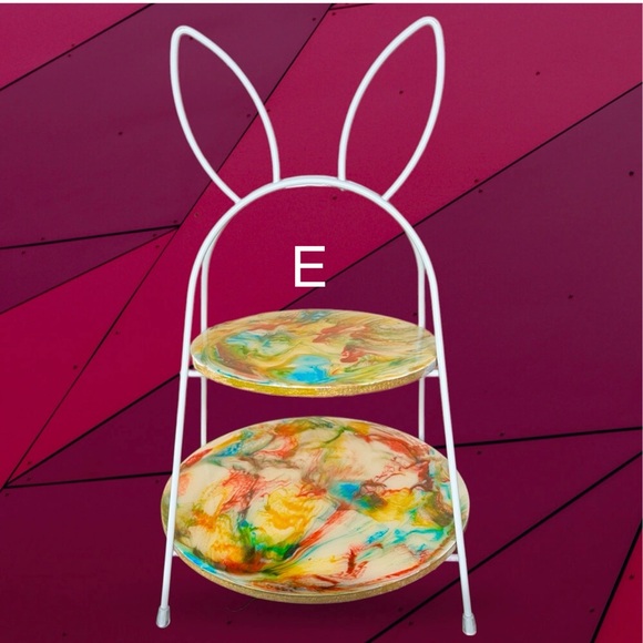 Buy It Now White Metal Bunny Charcuterie Swirl Plate Set NEW - Picture 6 of 8